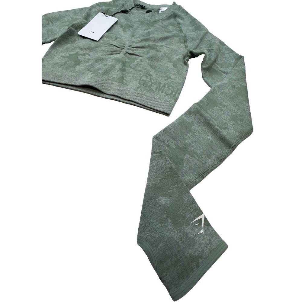 NWT Gymshark Camo Seamless Crop Top Sage Green Size Small Yoga Performance - Picture 5 of 10